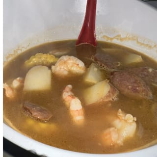 Backyard shrimp boil