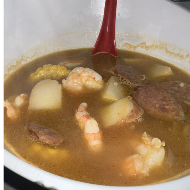 Backyard shrimp boil